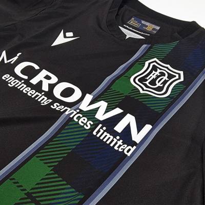 dundee_fc_2023_24_macron_third_kit_8.jpg