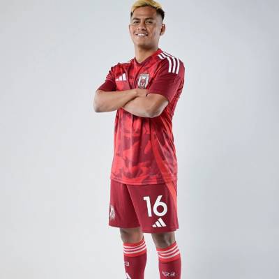 chattanooga_red_wolves_2024_adidas_home_and_away_kits_b1.jpg