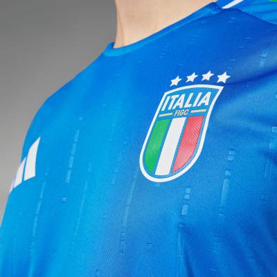 italy_2024_adidas_home_kit_f.jpg