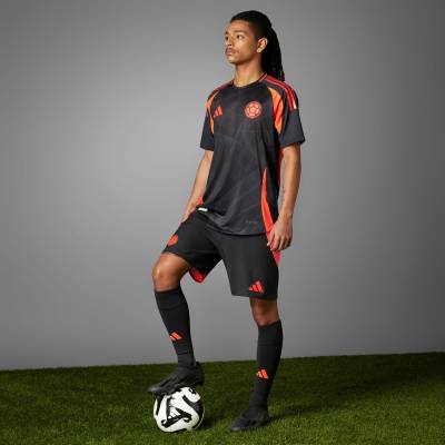 colombia_2024_adidas_away_kit_b1.jpg