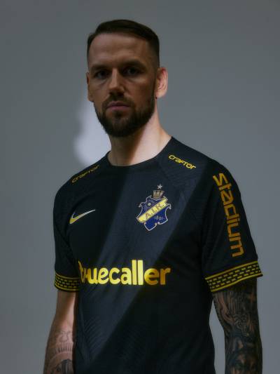 aik_2024_nike_home_kit_a.jpeg
