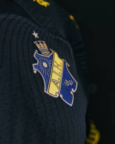 aik_2024_nike_home_kit_d.jpeg