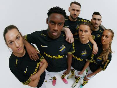 aik_2024_nike_home_kit_f.jpeg