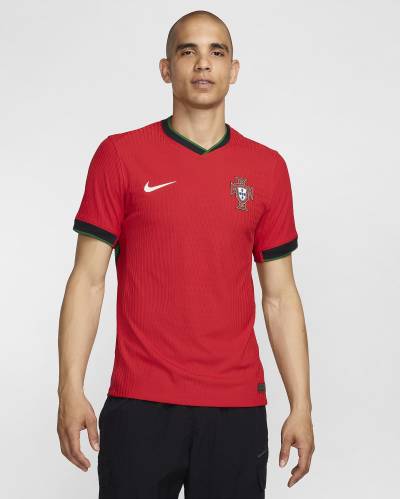 portugal_2024_nike_home_kit_1.jpeg