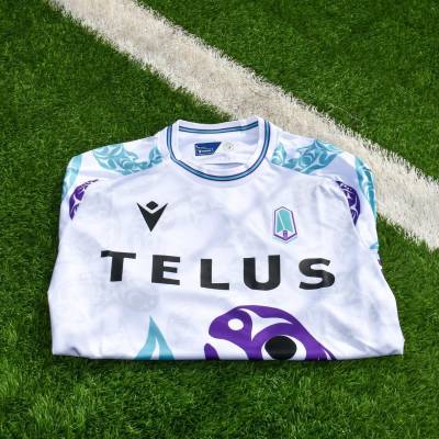 pacific_fc_2024_macron_away_kit_e.jpeg
