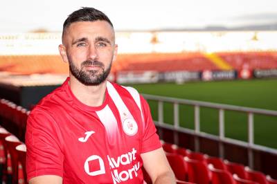 sligo_rovers_2023_joma_home_kit_b.jpeg