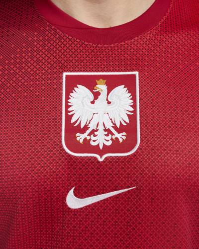 poland_2024_nike_away_kit_4.jpeg