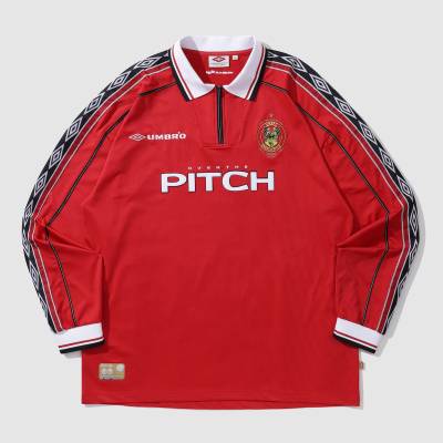 over_the_pitch_x_umbro_100th_anniversary_homage_jersey_manchester_united_01.jpg