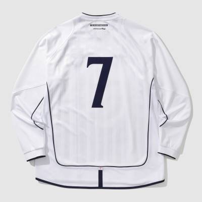 over_the_pitch_x_umbro_100th_anniversary_homage_jersey_england_02.jpg