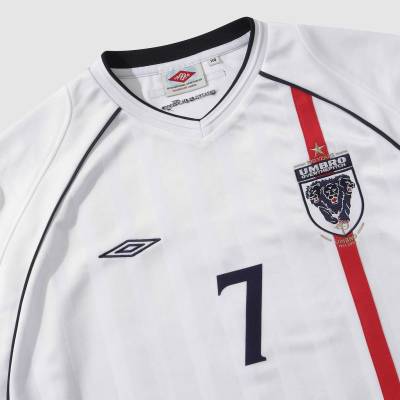 over_the_pitch_x_umbro_100th_anniversary_homage_jersey_england_03.jpg