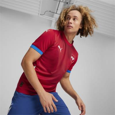 Serbia_2024_puma_home_kit_2.jpeg