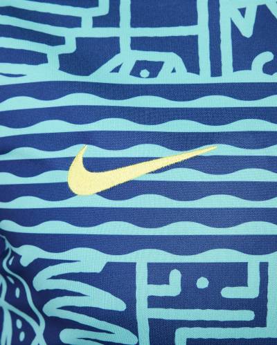 brazil_2024_nike_pre_match_shirt_light_retro_deep_royal_blue_dynamic_yellow_4.jpeg