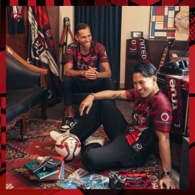 bangkok_united_2023_24_ari_fourth_kit_d.jpeg