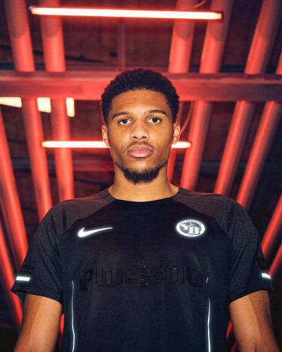bsc_young_boys_2023_24_nike_ybforeveryone_jersey_d.jpeg
