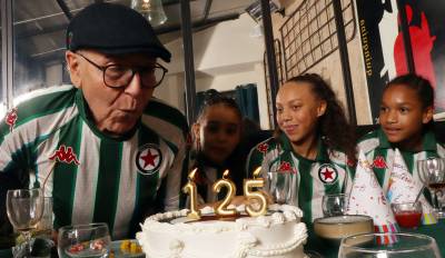 red_star_fc_2022_kappa_125th_anniversary_shirt_d.jpeg