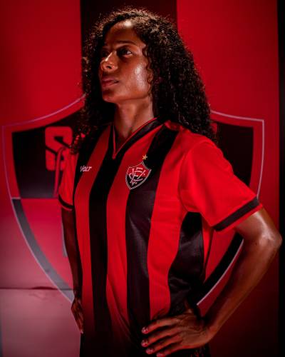 ec_vitoria_2024_volt_home_kit_f.jpeg