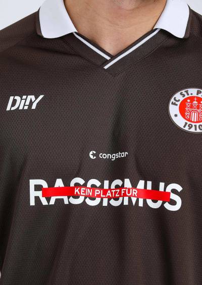 st_pauli_2024_diy_anti_racism_shirt_d.jpeg