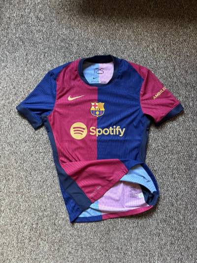 barcelona_2024_25_home_shirt_leaked_a.jpeg
