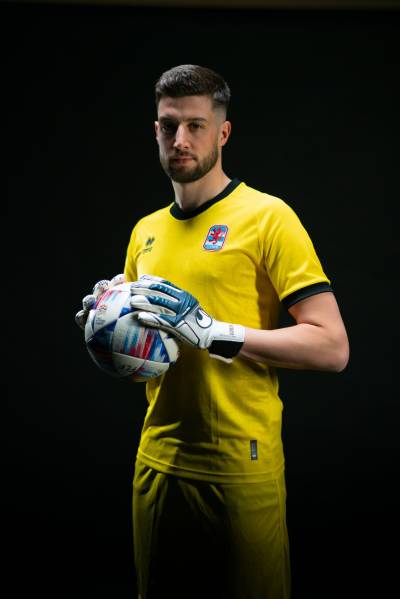 luxembourg_2024_25_errea_home_kit_d.jpeg