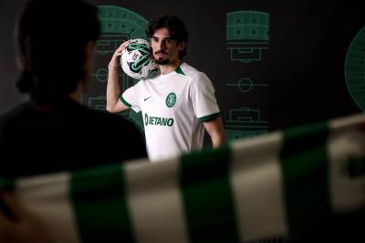 sporting_sp_2024_nike_60th_anniversary_shirt_7.jpeg