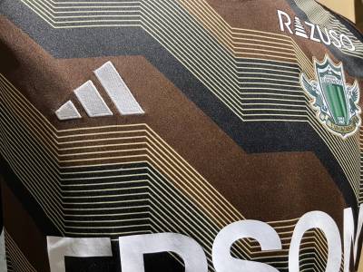 matsumoto_yamaga_2024_adidas_summer_shirt_d.jpg