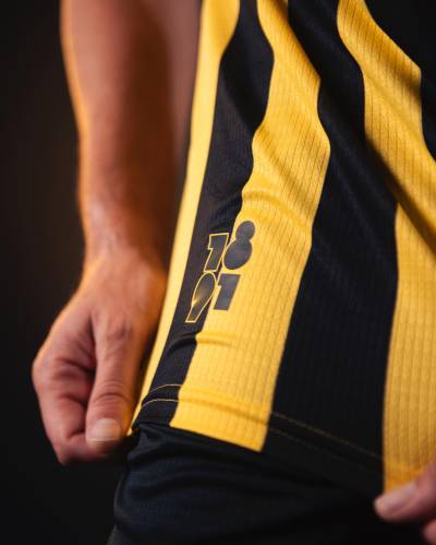 penarol_2024_puma_home_kit_e.jpeg