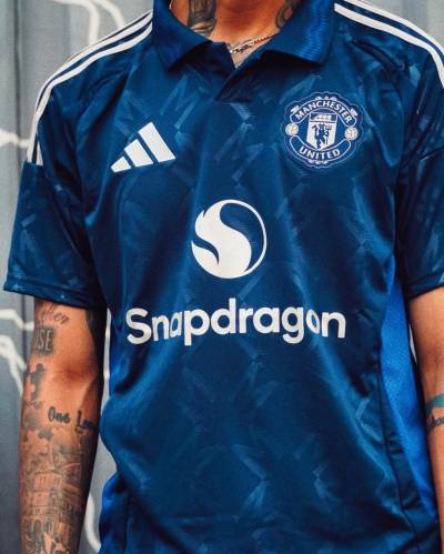 manchester_united_24_25_away_shirt_leaked_3.jpeg