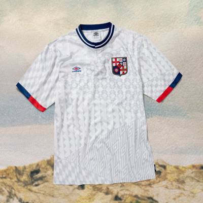 England_2024_umbro_iconic_graphic_jersey_a.jpg
