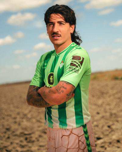real_betis_23_24_hummel_forever_green_kit_a.jpeg