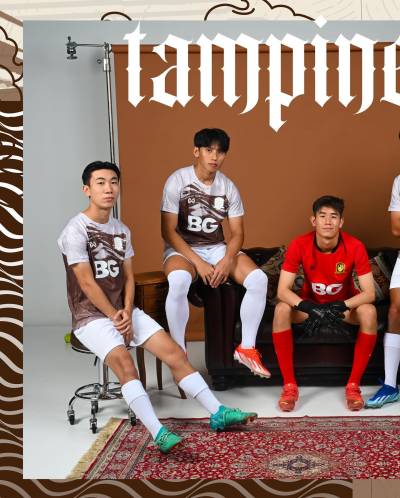 tampines_rovers_2024_25_warrix_away_kit_c.jpeg