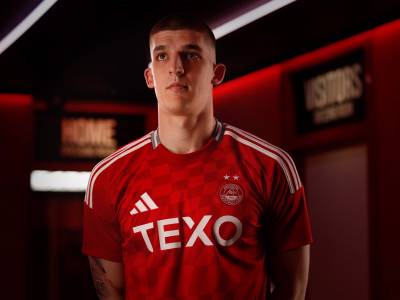 aberdeen_24_25_adidas_home_kit_a.jpg