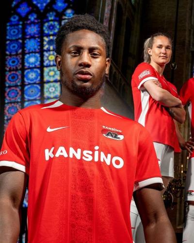 az_24_25_nike_home_kit_c.jpeg