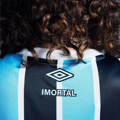 gremio_2024_umbro_home_kit_d.jpeg