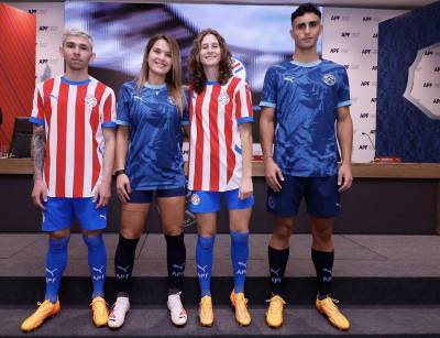 paraguay_2024_puma_home_and_away_kits_b.jpeg