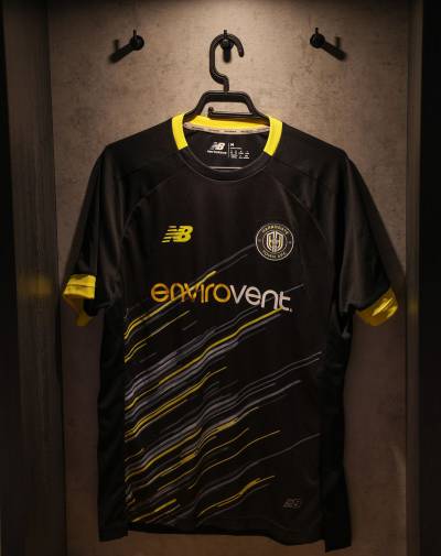 harrogate_town_24_25_new_balance_third_kit_f_1.jpeg