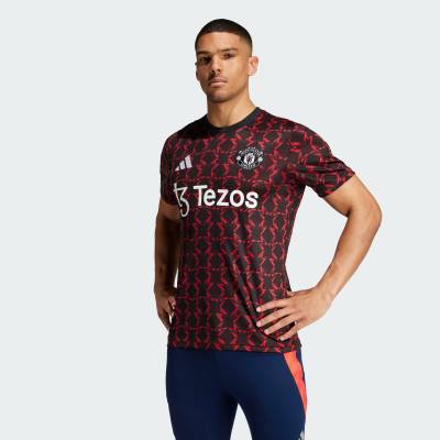 manchester_united_24_25_adidas_pre_match_jersey_black_mufc_red_a1.jpg