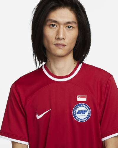 singapore_2022_2023_home_kit_3.jpeg