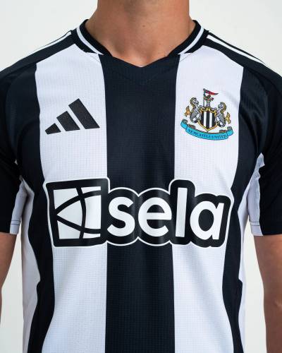 newcastle_united_24_25_adidas_home_kit_e1.jpeg