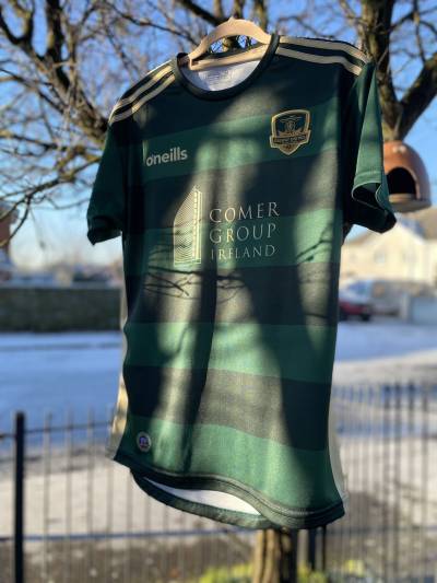 Galway_United_2023_third_Kit_a.jpeg