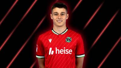 hannover_96_24_25_macron_home_kit_a.jpeg