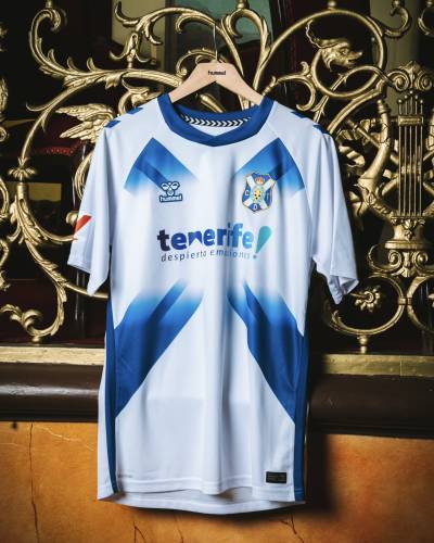 tenerife_24_25_hummel_home_kit_0.jpeg