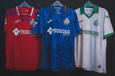 getafe_24_25_joma_home_away_and_third_kits_1.jpg
