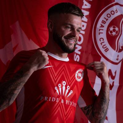 larne_fc_24_25_nike_home_kit_1.jpg