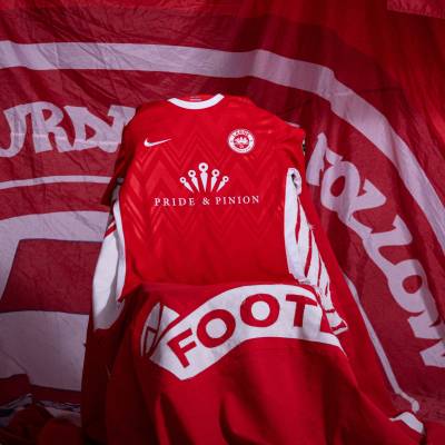 larne_fc_24_25_nike_home_kit_2.jpg