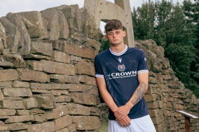 dundee_fc_24_25_macron_home_kit_b.jpg