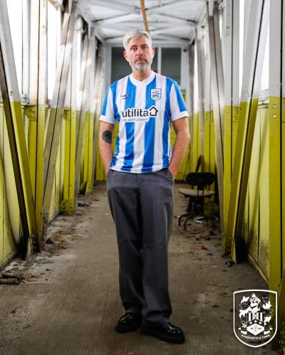 huddersfield_town_24_25_umbro_home_kit_b.jpg