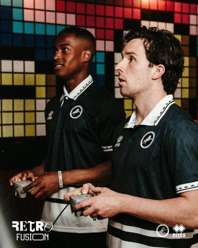 millwall_24_25_errea_home_kit_c.jpeg