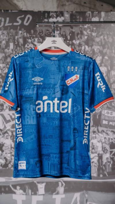 club_nacional_2024_umbro_third_kit_f.jpeg