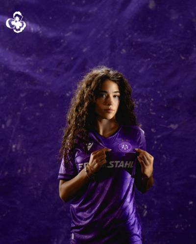 austria_wien_24_25_macron_home_kit_a.jpg