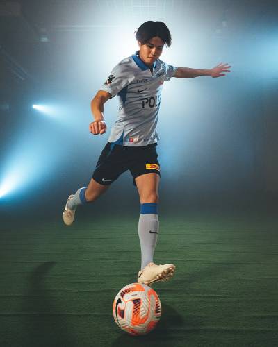 urawa_red_diamonds_2023_away_kit_c.jpeg